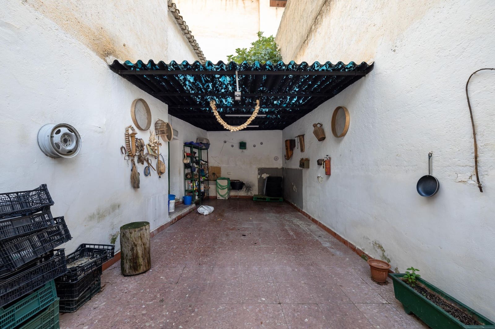 Ruin til salgs i La Zubia - € 270 000 (Ref: 8709380)