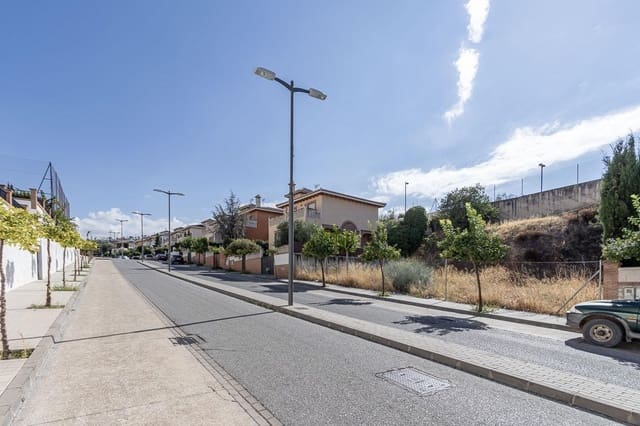 Terrain à Bâtir à vendre à Huétor Vega - 160 000 € (Ref: 8737944)