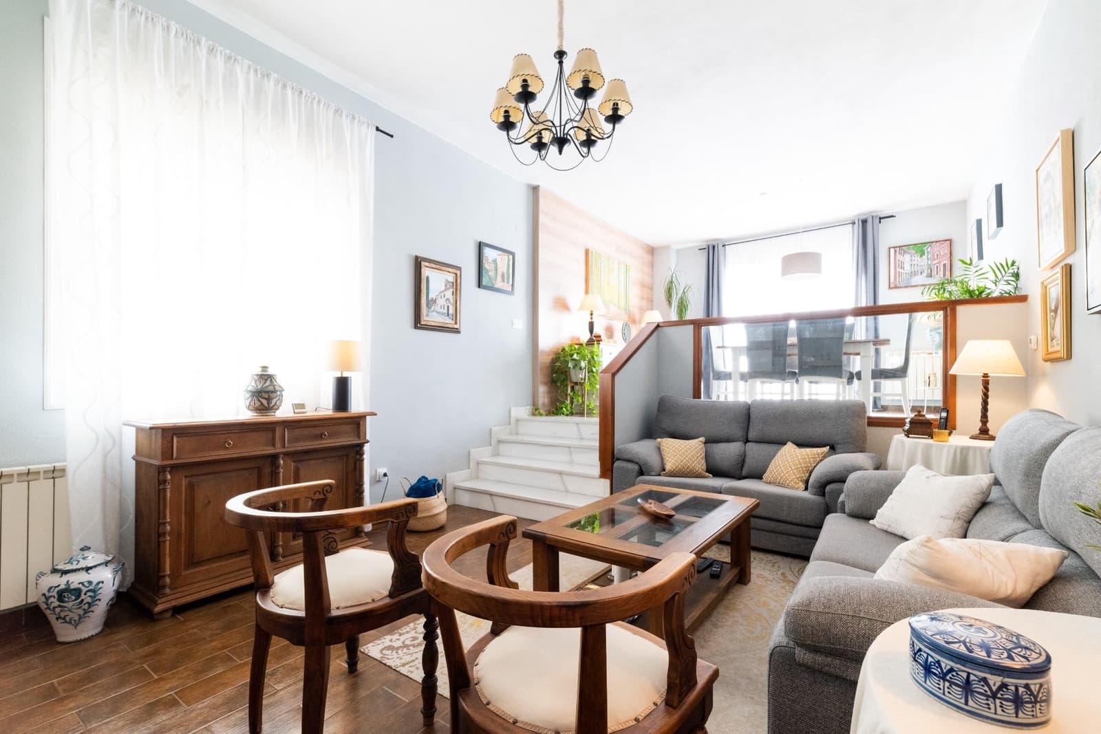 4 soveværelse Villa til salg i Santa Fe med garage - € 319.900 (Ref: 8773800)