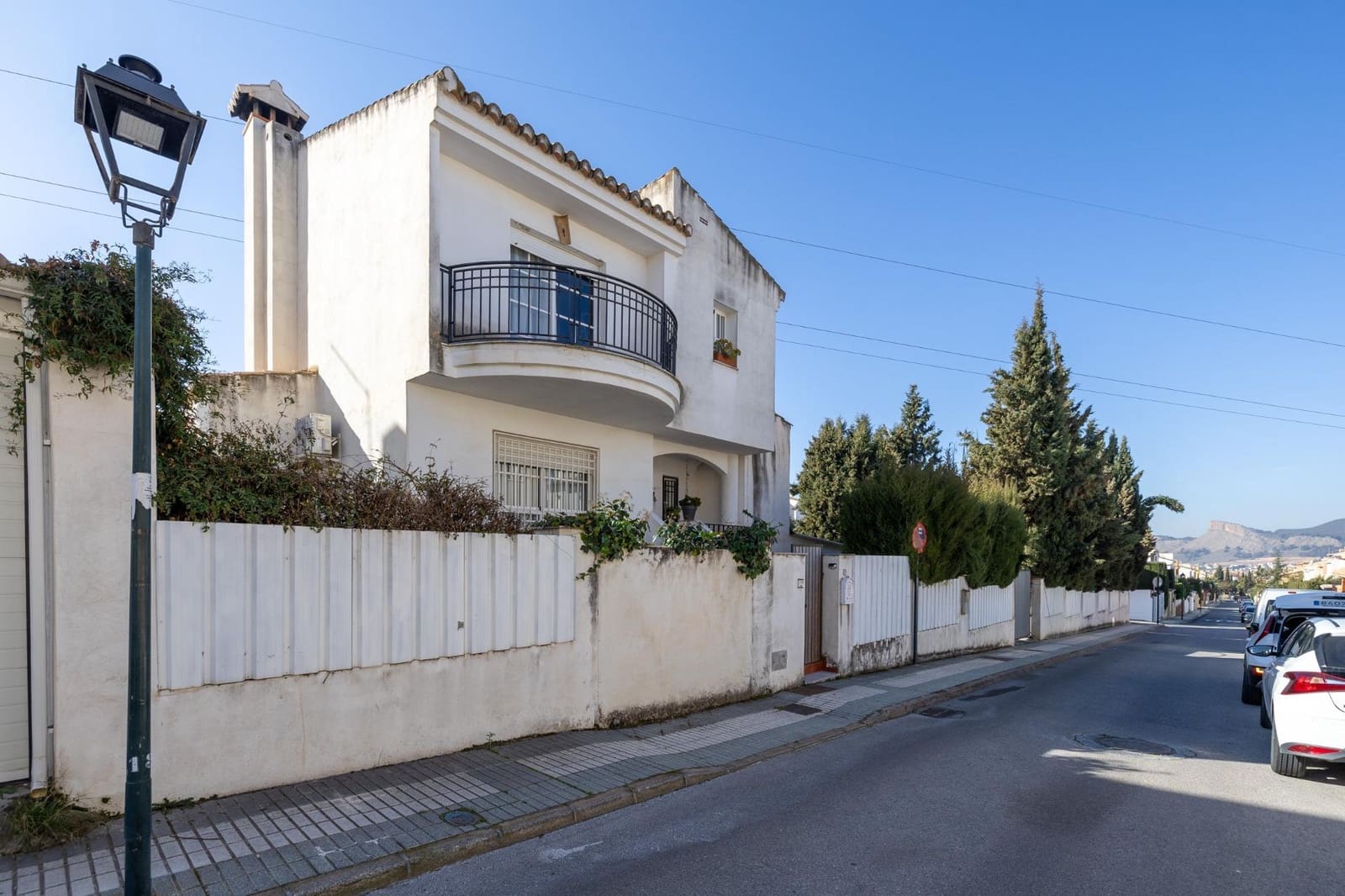 3 sypialnia Willa na sprzedaż w Albolote z garażem - 280 000 € (Ref: 8834403)