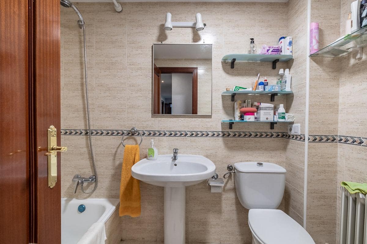 7 chambre Appartement à vendre à Grenade ville avec garage - 295 000 € (Ref: 8836897)