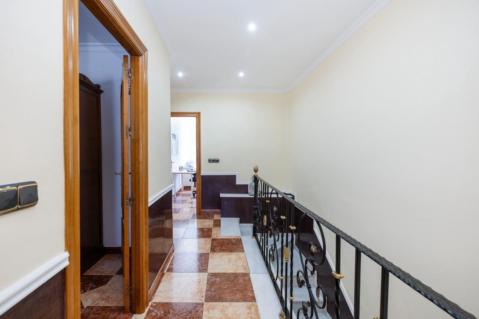 3 soveværelse Rækkehus til salg i Huetor Vega med garage - € 329.000 (Ref: 8836899)