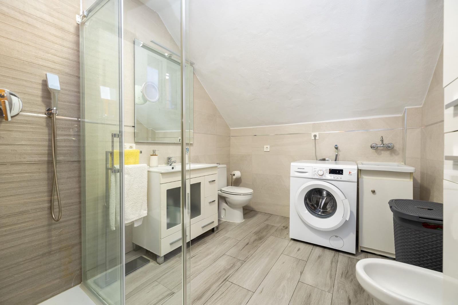 3 soveværelse Rækkehus til salg i Huetor Vega med garage - € 329.000 (Ref: 8836899)