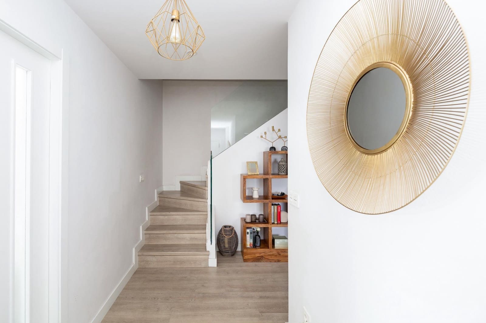 4 soveværelse Villa til salg i Granada by med garage - € 484.000 (Ref: 8839149)