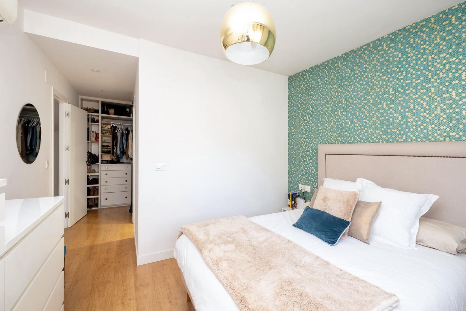 4 soveværelse Villa til salg i Granada by med garage - € 484.000 (Ref: 8839149)