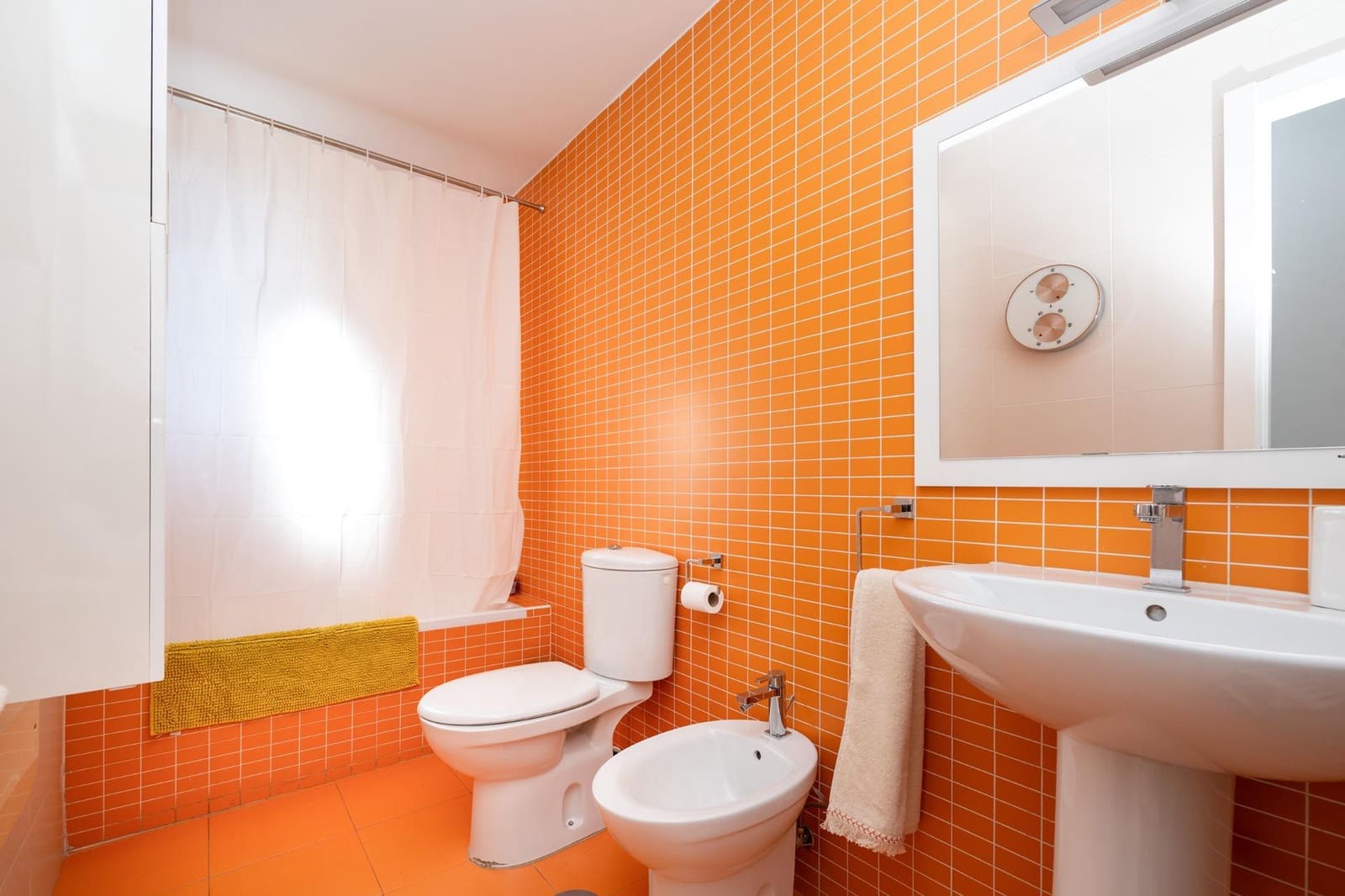 4 soveværelse Villa til salg i Granada by med garage - € 484.000 (Ref: 8839149)