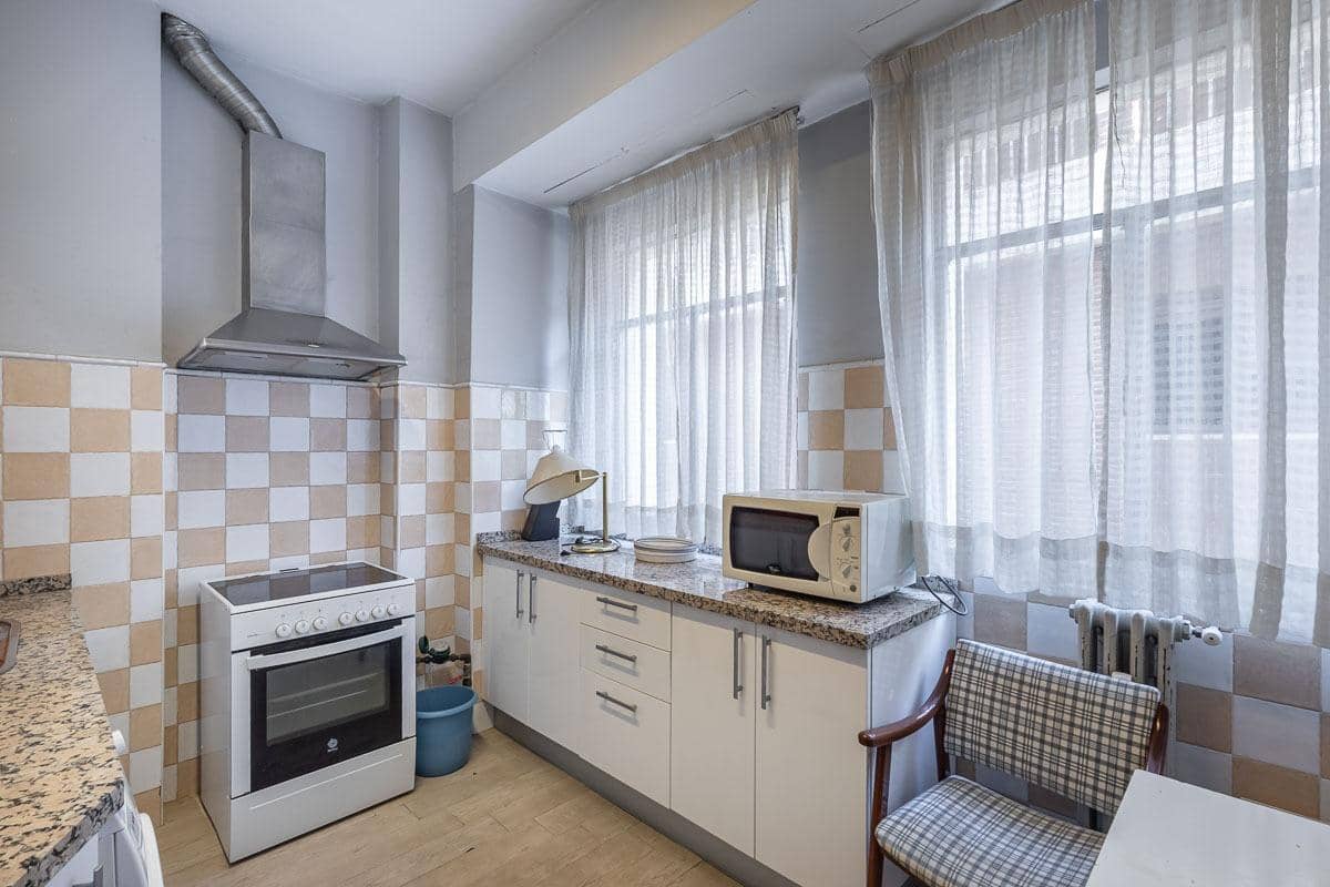 6 soveværelse Lejlighed til salg i Granada by - € 829.000 (Ref: 8851817)