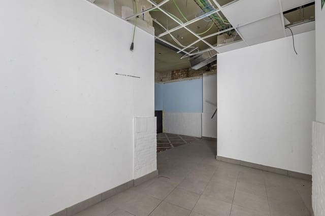 Commerciale in vendita in Granada città - 950.000 € (Rif: 8854999)