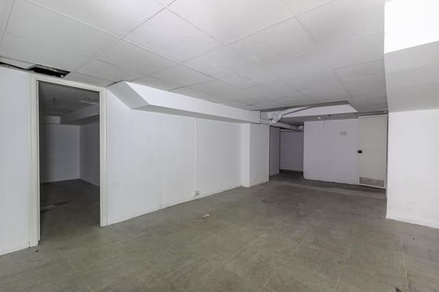 Commerciale in vendita in Granada città - 950.000 € (Rif: 8854999)