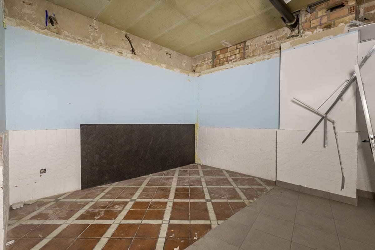 Local Commercial à vendre à Grenade ville - 950 000 € (Ref: 8854999)