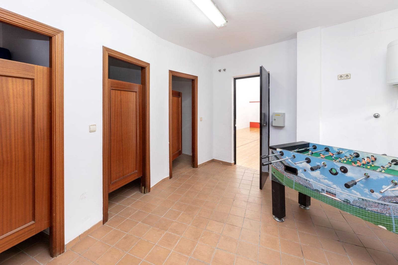 4 soveværelse Rækkehus til salg i Granada by med swimmingpool garage - € 475.000 (Ref: 8857423)