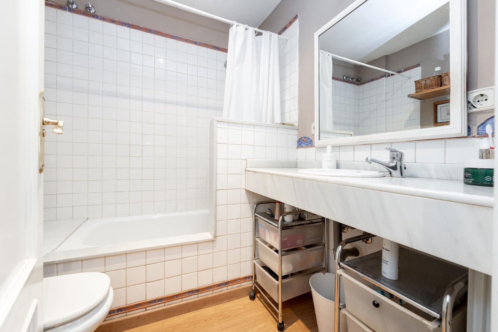 4 soveværelse Rækkehus til salg i Granada by med swimmingpool garage - € 475.000 (Ref: 8857423)