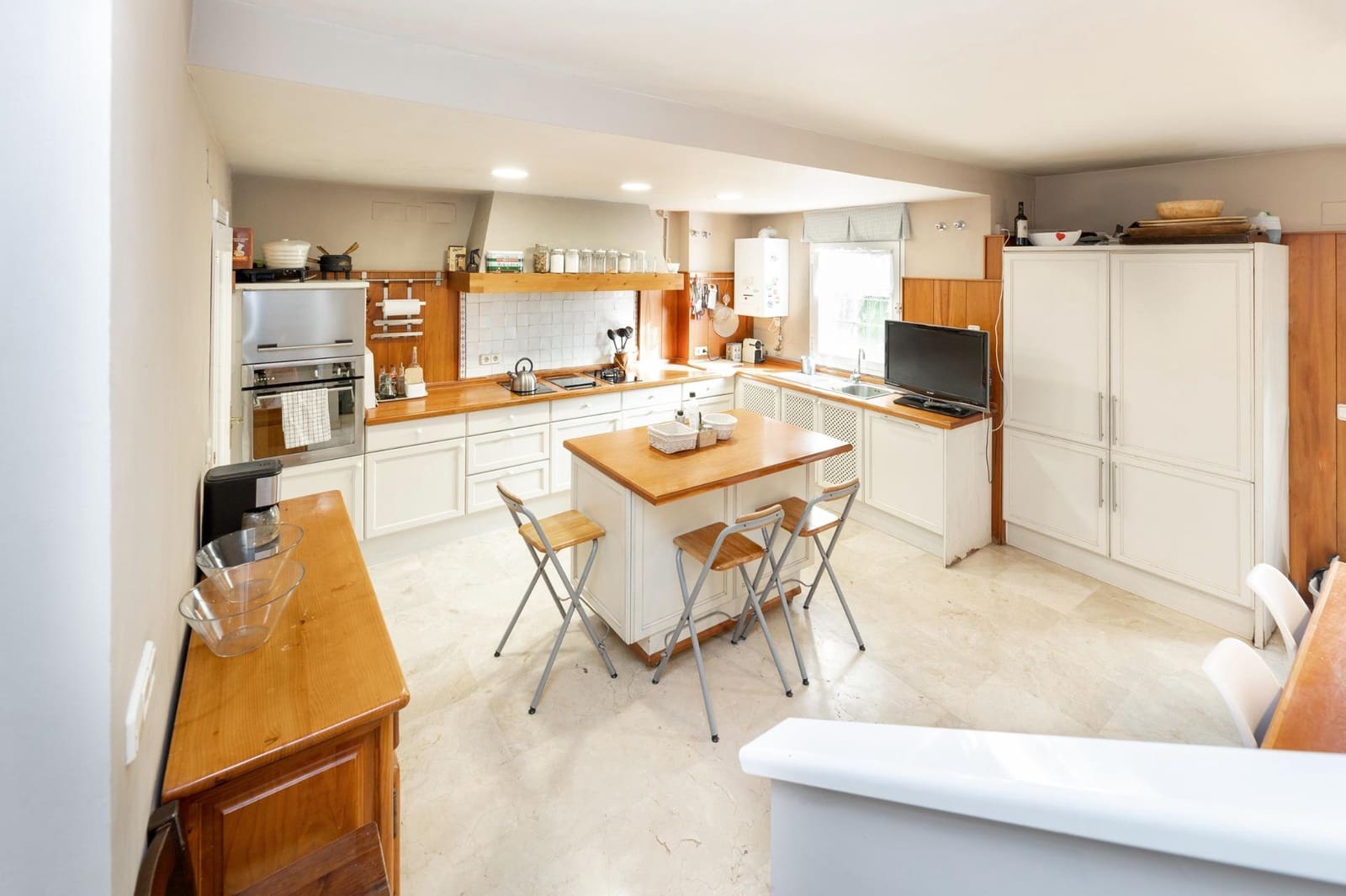 4 soveværelse Rækkehus til salg i Granada by med swimmingpool garage - € 475.000 (Ref: 8857423)