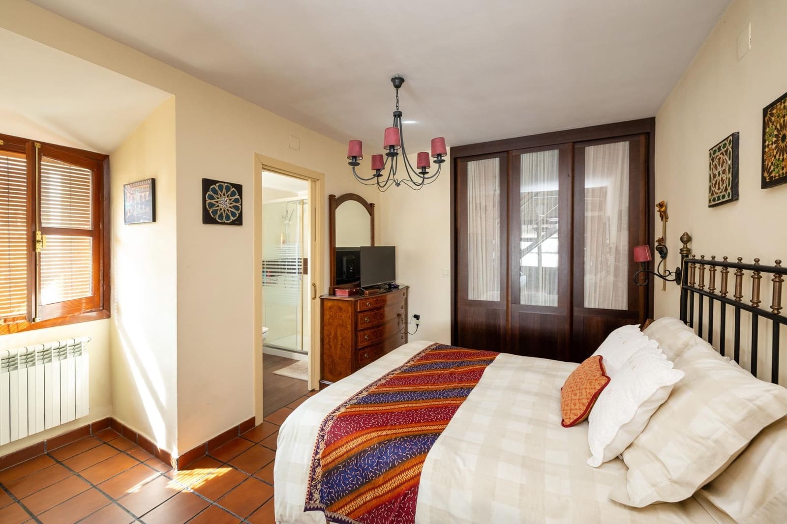 5 soveværelse Villa til salg i Granada by med garage - € 1.200.000 (Ref: 8915479)