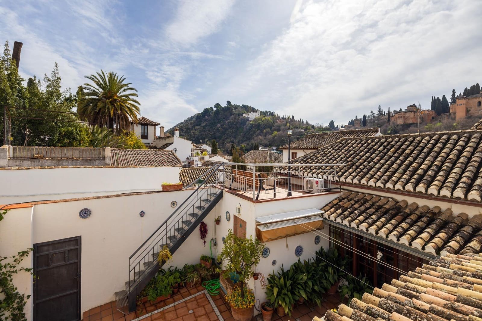 5 soveværelse Villa til salg i Granada by med garage - € 1.200.000 (Ref: 8915479)