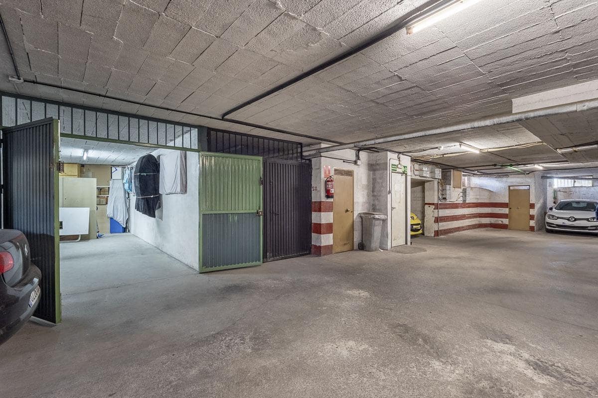 Erhverv til salg i Armilla - € 35.000 (Ref: 8982291)