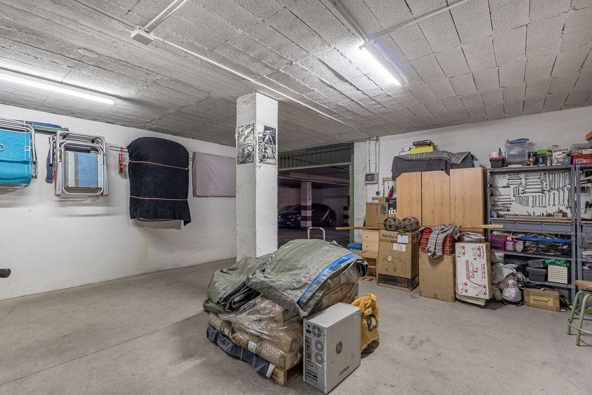 Erhverv til salg i Armilla - € 35.000 (Ref: 8982291)