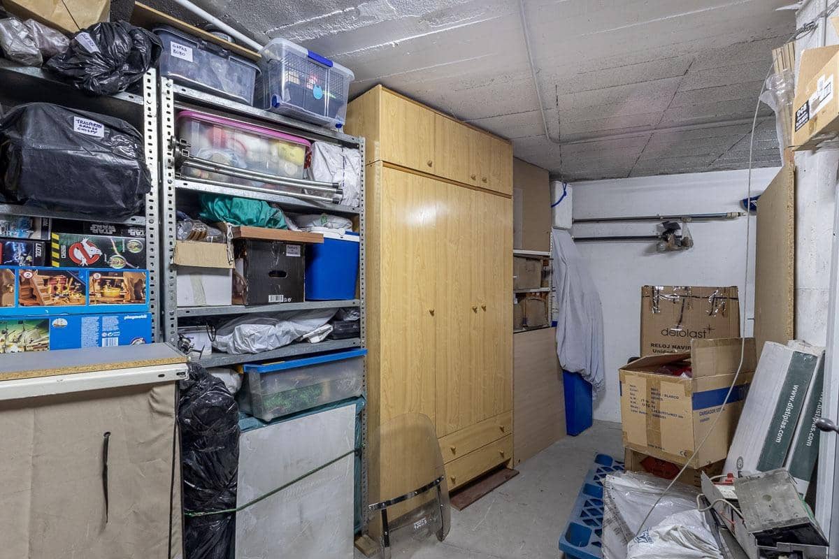 Erhverv til salg i Armilla - € 35.000 (Ref: 8982291)