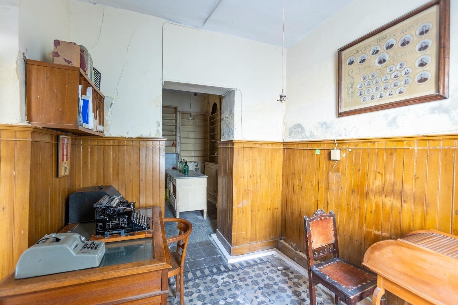 10 slaapkamer Huis te koop in Guadix - € 325.000 (Ref: 9001558)