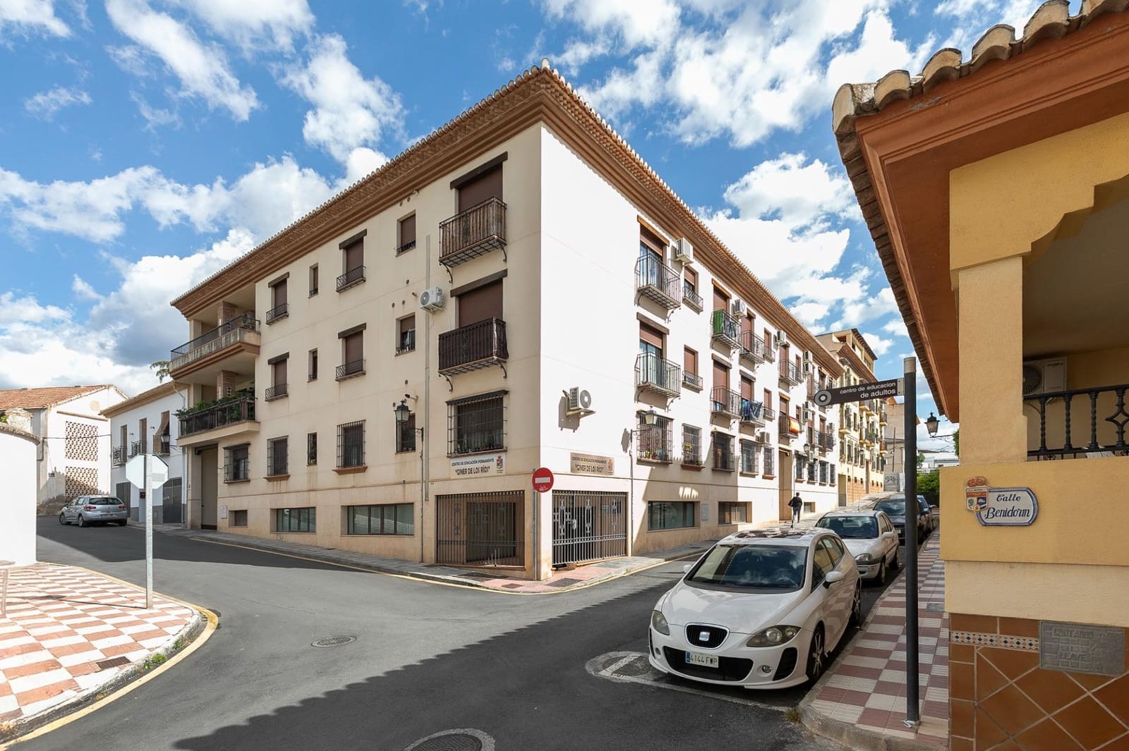 2 sypialnia Penthouse na sprzedaż w La Zubia z garażem - 275 000 € (Ref: 9005985)