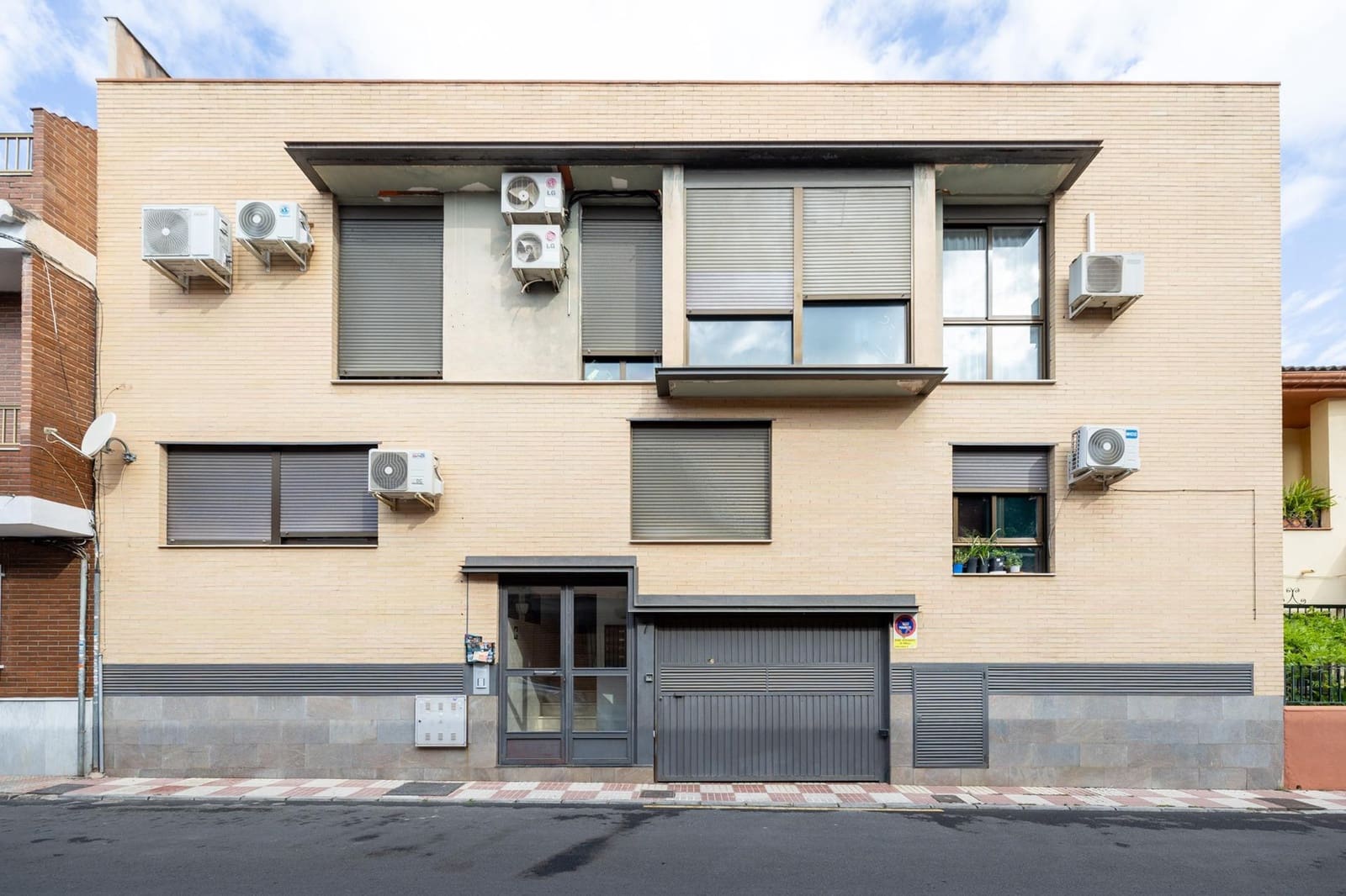 2 sypialnia Apartament na sprzedaż w Armilla z garażem - 157 500 € (Ref: 9005986)