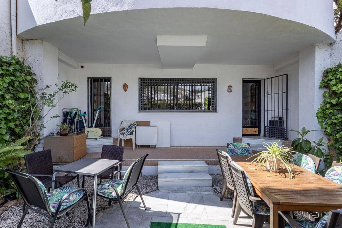 4 chambre Villa/Maison à vendre à Grenade ville avec garage - 775 000 € (Ref: 9007649)