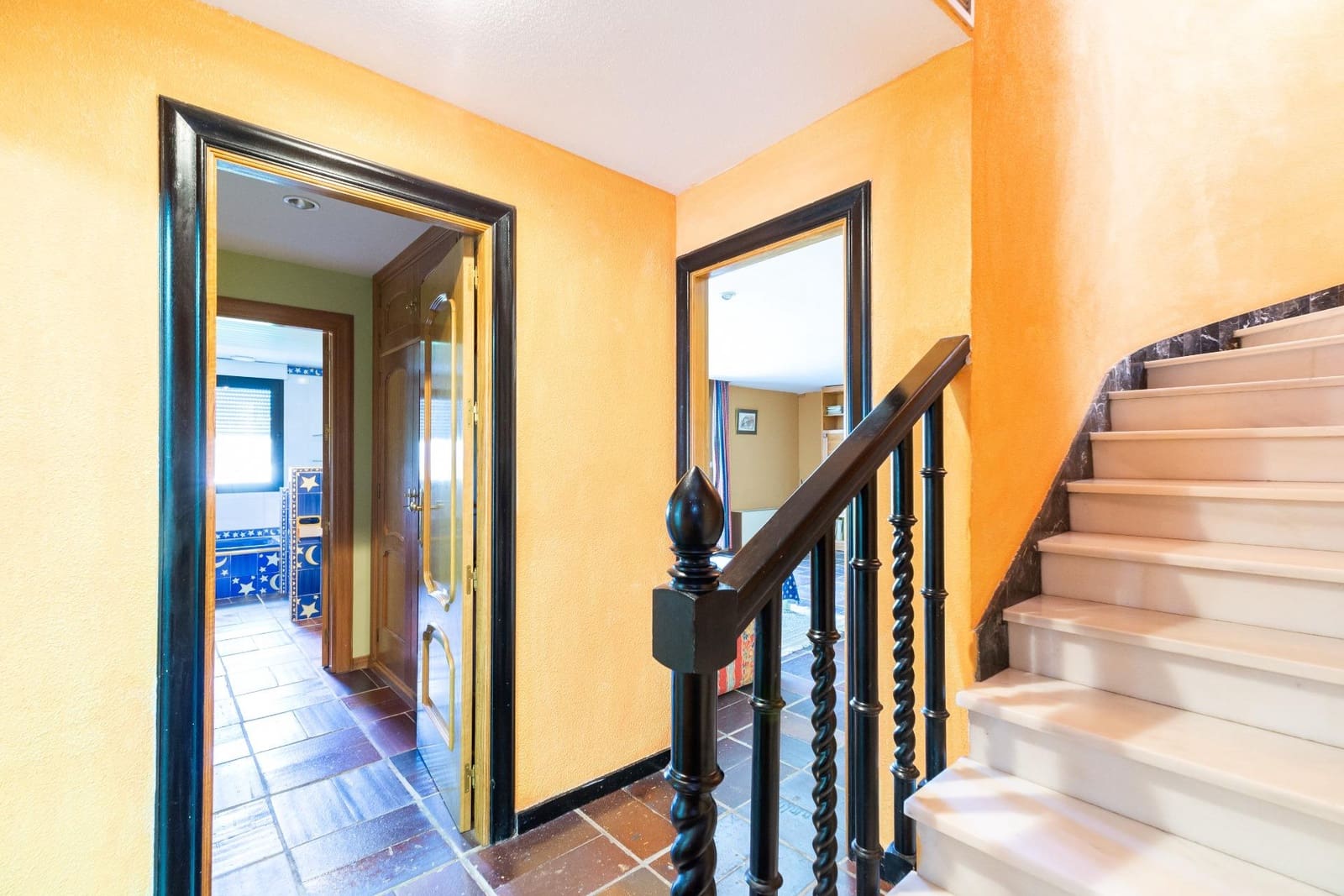 5 soverom Villa til salgs i Granada by med garasje - € 890 000 (Ref: 9012501)