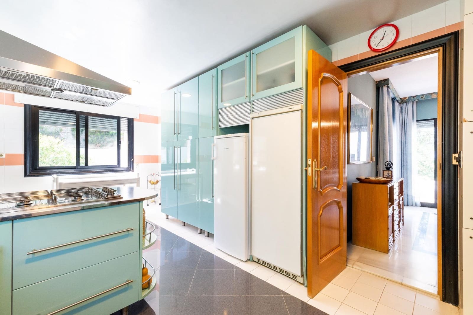 5 soverom Villa til salgs i Granada by med garasje - € 890 000 (Ref: 9012501)