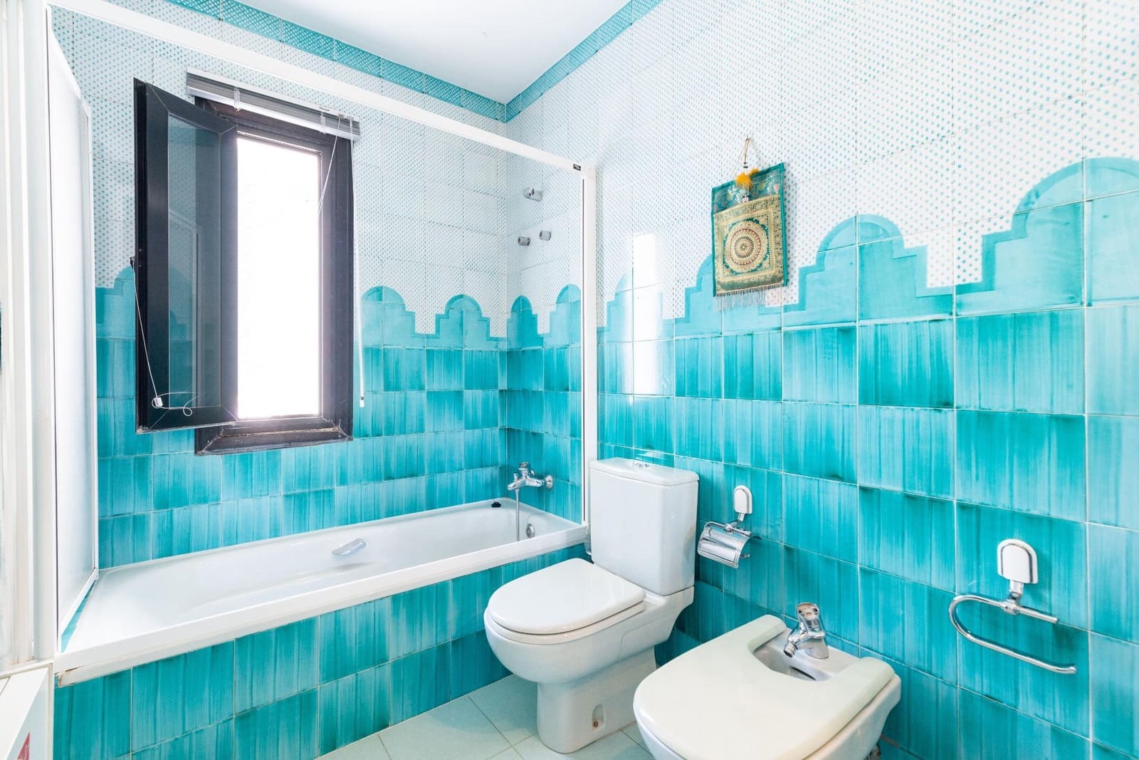 5 soverom Villa til salgs i Granada by med garasje - € 890 000 (Ref: 9012501)