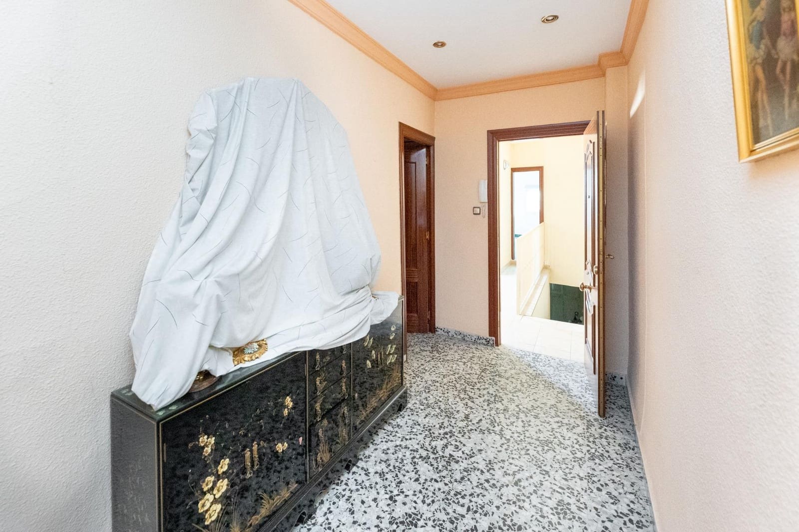 3 soveværelse Erhverv til salg i Granada by - € 469.000 (Ref: 9031341)