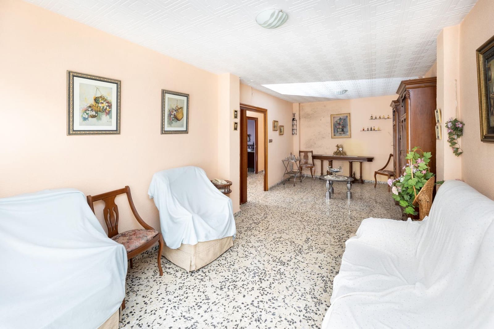 3 soveværelse Erhverv til salg i Granada by - € 469.000 (Ref: 9031341)