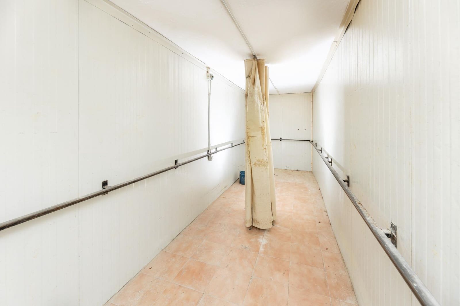 3 soveværelse Erhverv til salg i Granada by - € 469.000 (Ref: 9031341)