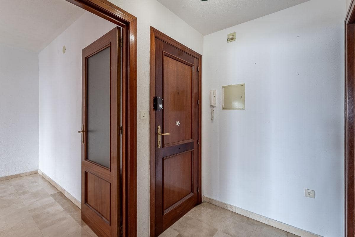 3 sovrum Lägenhet till salu i Granada stad med garage - 395 000 € (Ref: 9068767)