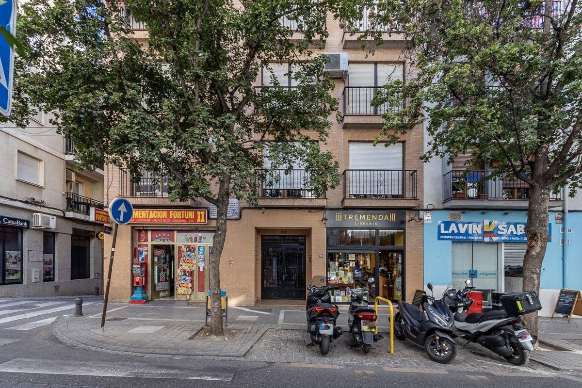 3 sovrum Lägenhet till salu i Granada stad med garage - 395 000 € (Ref: 9068767)