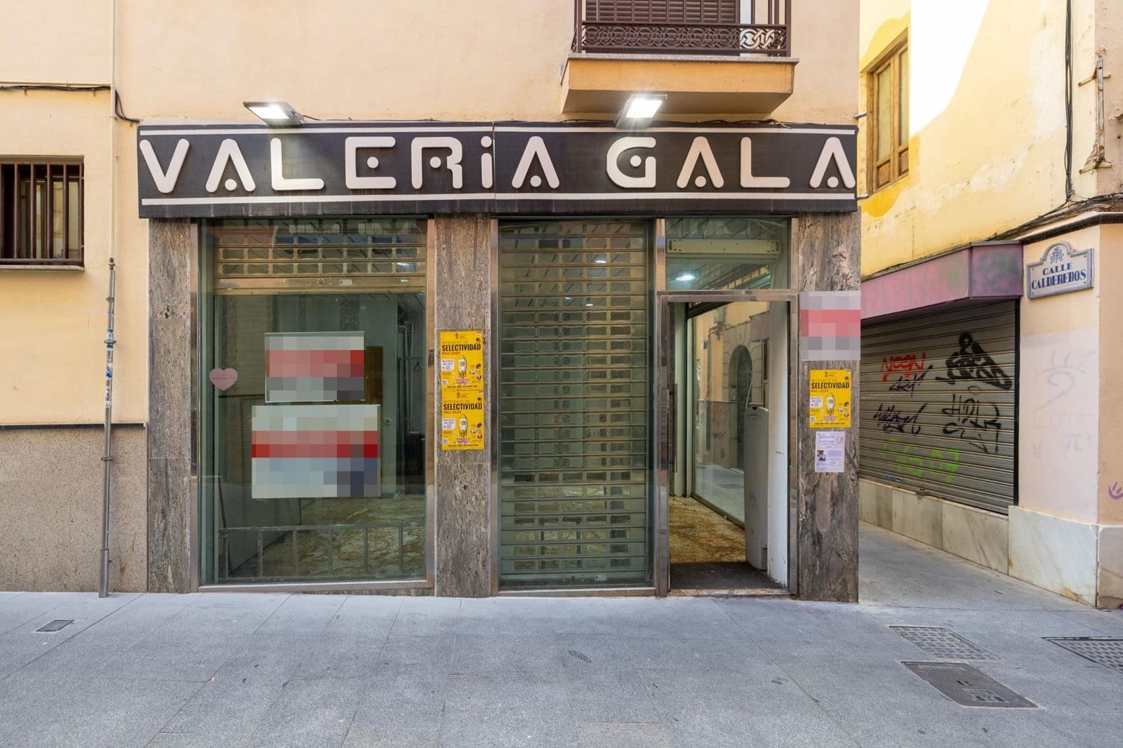 Erhverv til salg i Granada by - € 178.000 (Ref: 9081453)