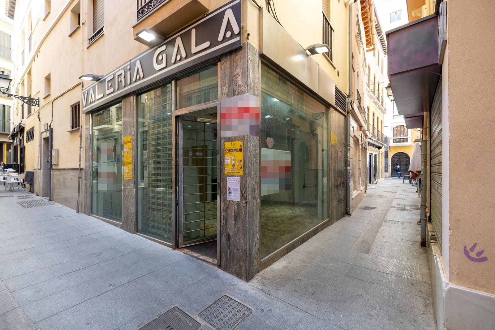 Erhverv til salg i Granada by - € 178.000 (Ref: 9081453)