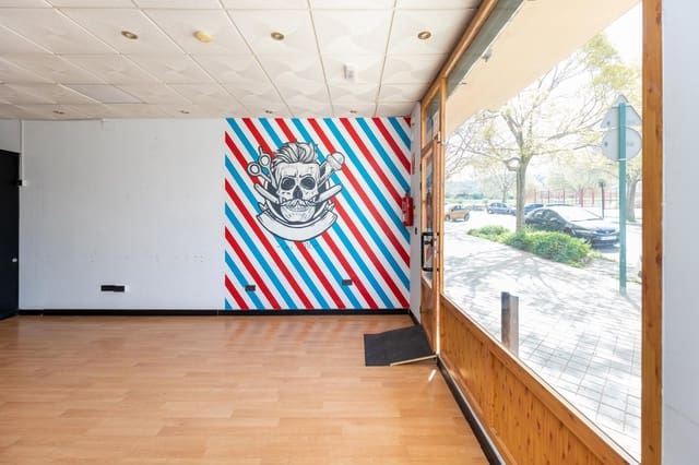 Local Comercial en Granada ciudad en venta - 49.900 € (Ref: 9081455)