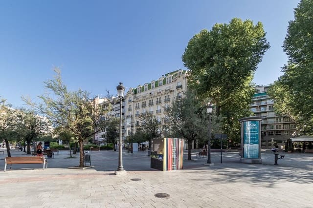 Office for rent in Granada city - € 750 (Ref: 9081459)