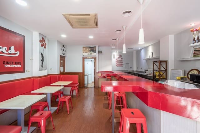 Commercieel te koop in Granada stad - € 129.000 (Ref: 9081462)