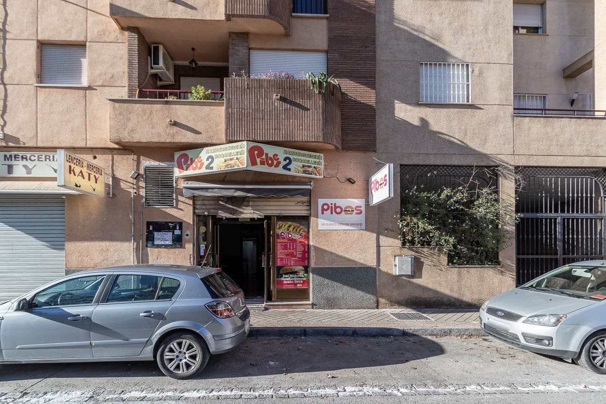 Commercial for sale in Granada city - € 129,000 (Ref: 9081462)