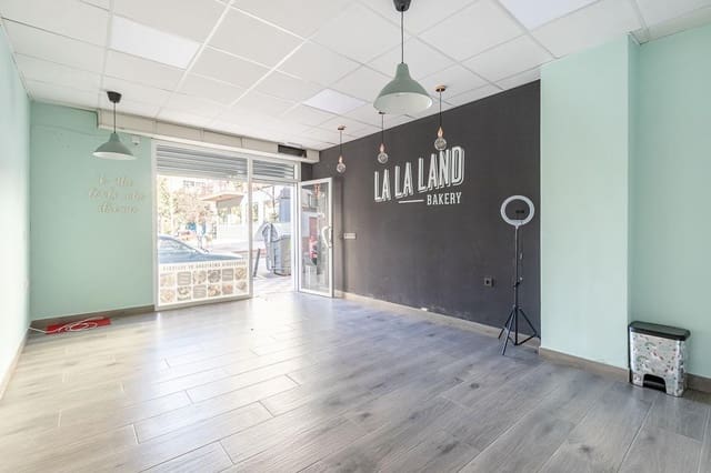 Kaupallinen myytävänä paikassa Granada kaupunki - 65 000 € (Ref: 9081463)