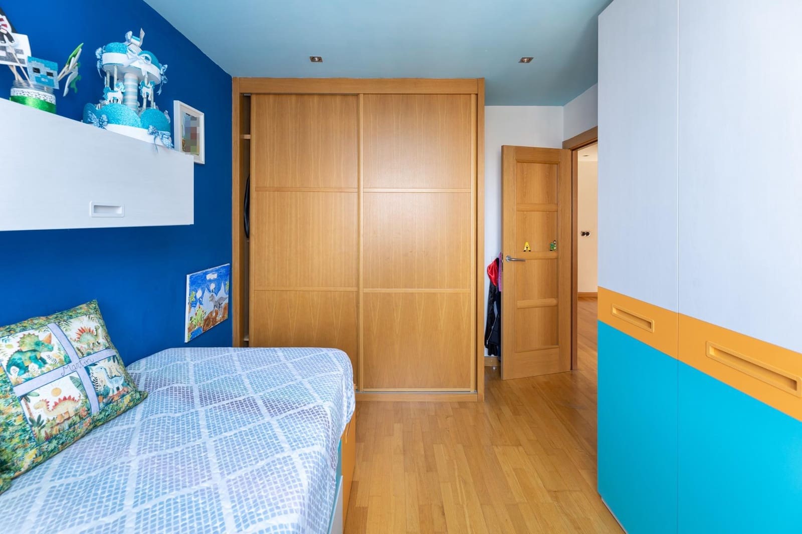 4 bedroom Villa for sale in Huetor Vega with pool garage - € 480,000 (Ref: 9089712)