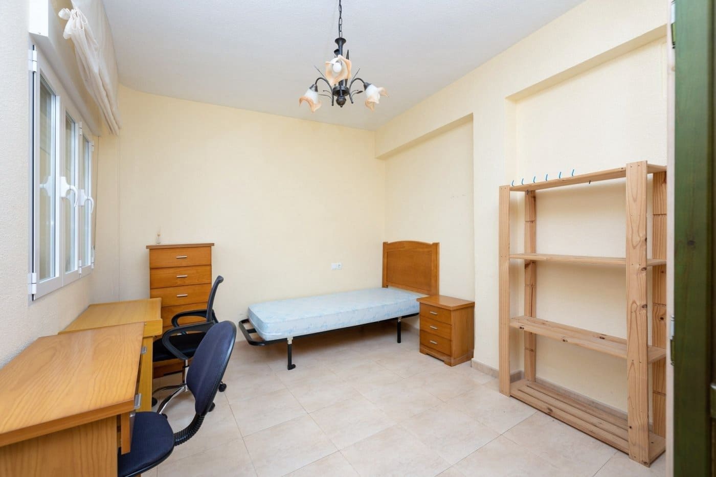 4 soveværelse Lejlighed til salg i Granada by - € 330.000 (Ref: 9104588)