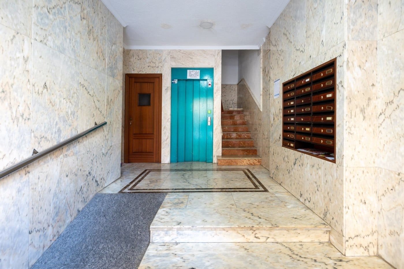 4 soveværelse Lejlighed til salg i Granada by - € 330.000 (Ref: 9104588)