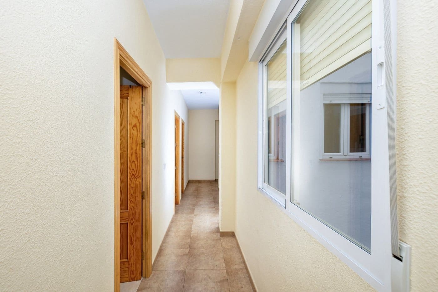 4 soveværelse Lejlighed til salg i Granada by - € 330.000 (Ref: 9104588)