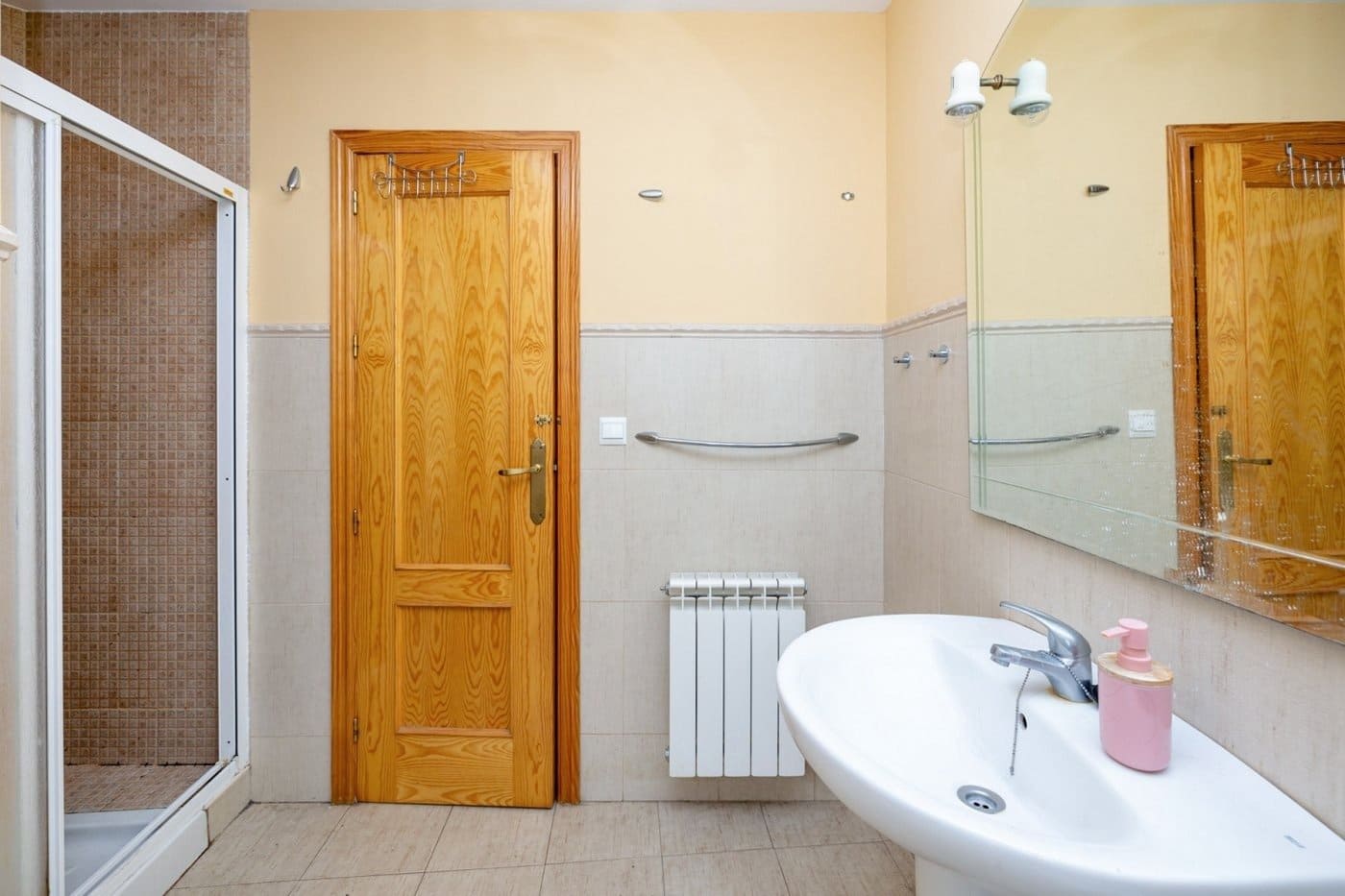 4 soveværelse Lejlighed til salg i Granada by - € 330.000 (Ref: 9104588)