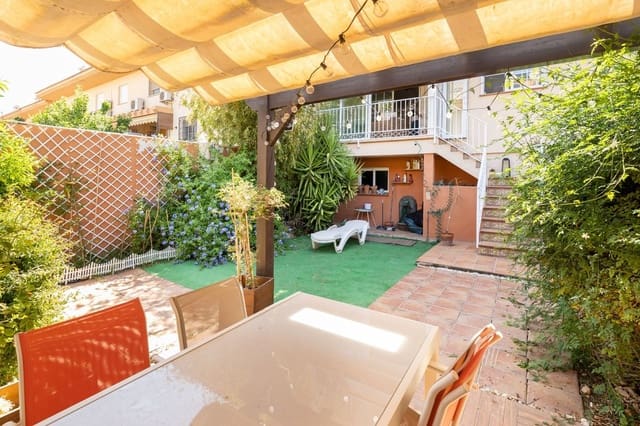 4 soveværelse Rækkehus til salg i Ogíjares med garage - € 299.000 (Ref: 9106472)