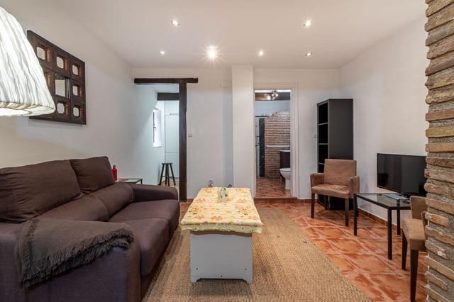 2 soveværelse Byhus til salg i Albaicin, Granada by - € 258.000 (Ref: 9114069)