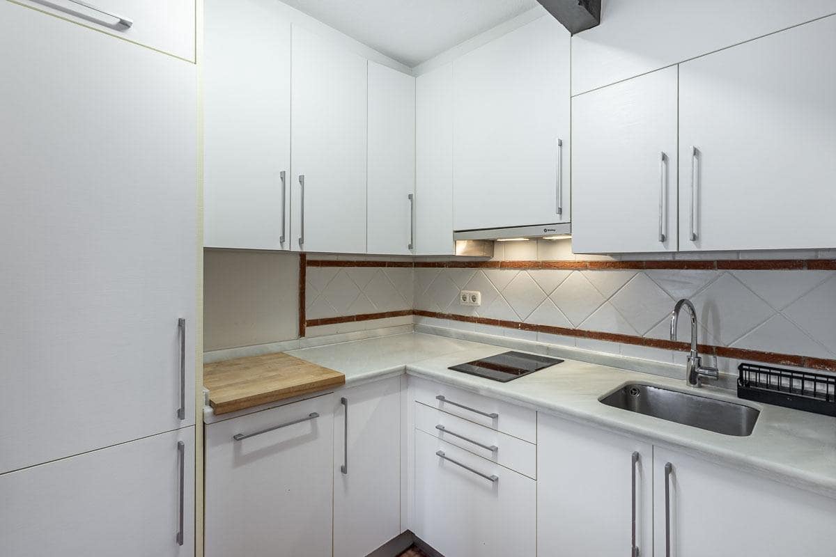 2 soveværelse Byhus til salg i Granada by - € 258.000 (Ref: 9114069)