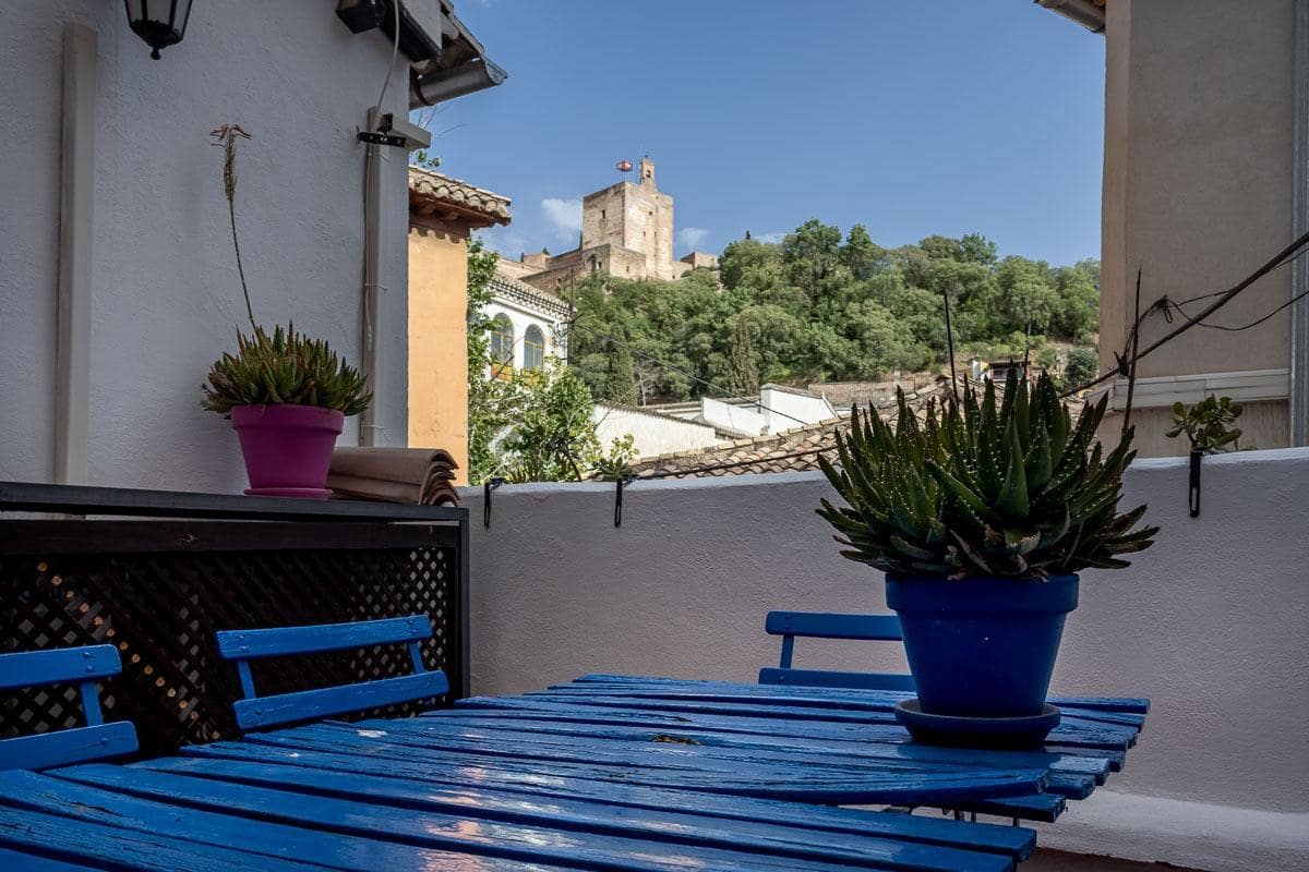 2 soveværelse Byhus til salg i Granada by - € 258.000 (Ref: 9114069)